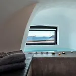 Pearl Of Caldera Oia - Boutique Hotel By Pearl Hotel Collection