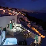 Agapi Cave House Oia Santorini