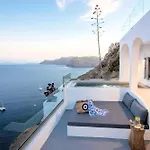 Caldera Horizon Grand Cave Villa Oia, Santorini Private Terrace Outdoor Hot Tub Breathtaking Caldera Views