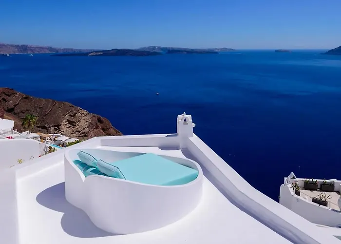 Agapi Cave House Oia Santorini