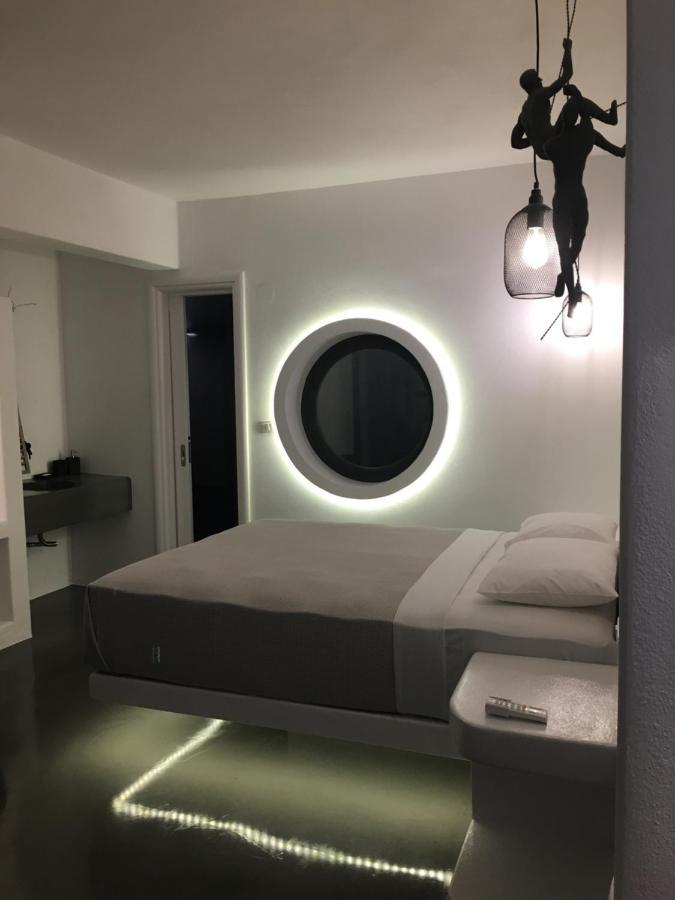 Santolia Art Aparthotel