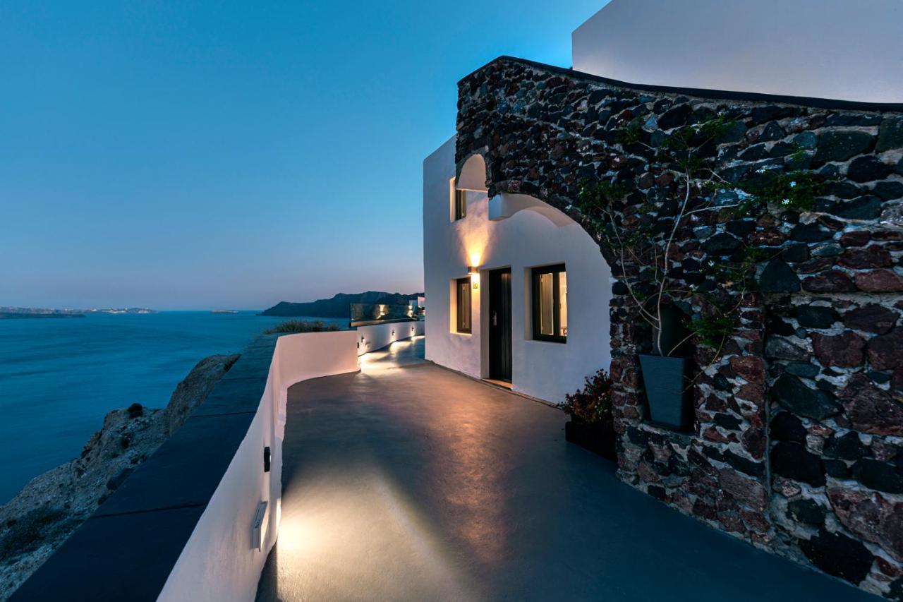 Pearl Of Caldera - Boutique By Pearl Collection