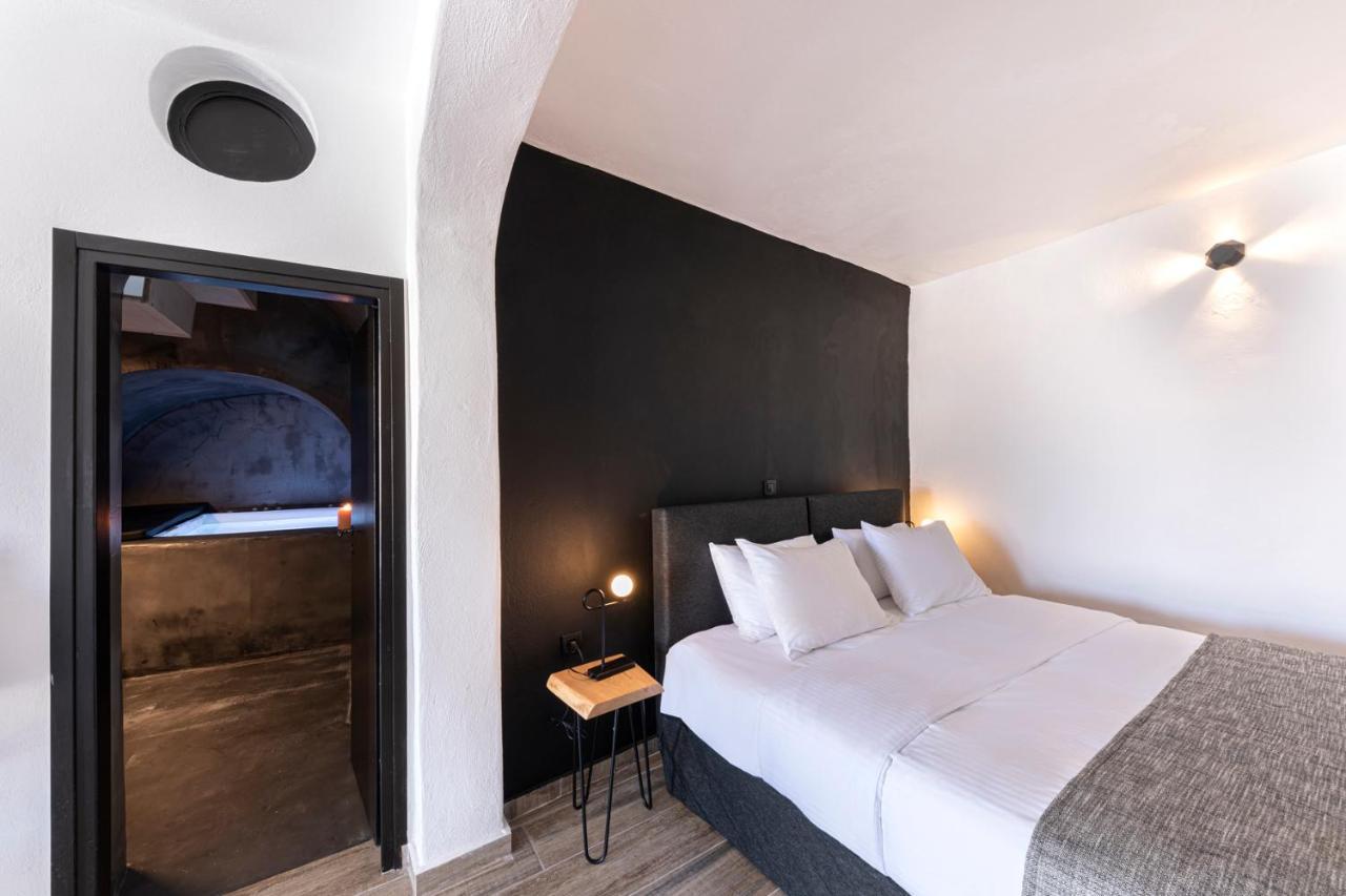 Pearl Of Caldera - Boutique By Pearl Collection Hotel Oia (Santorini)