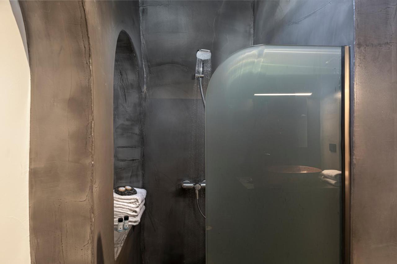 Pearl Of Caldera - Boutique By Pearl Collection 4*