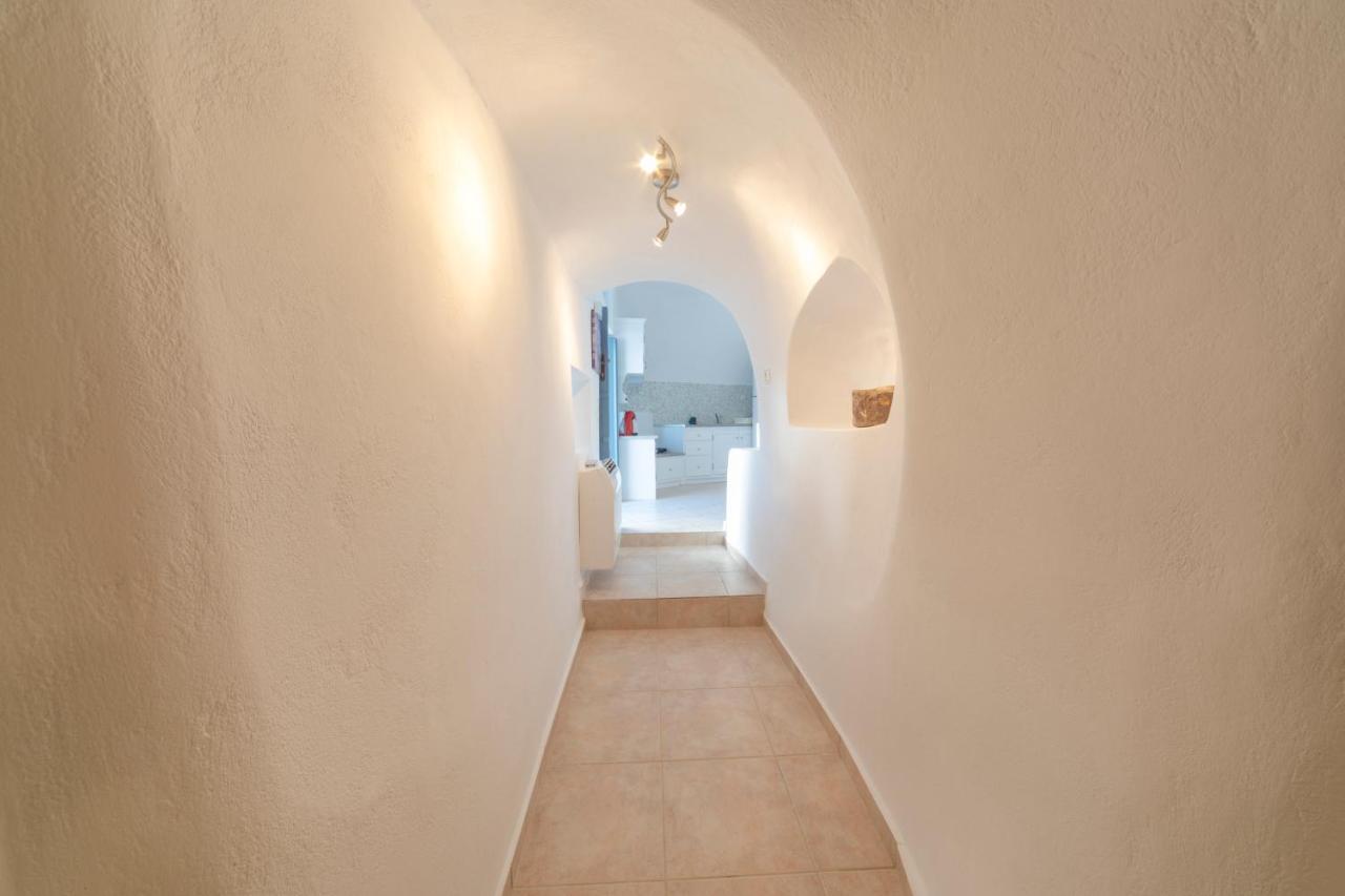 Villa Gemini Cave