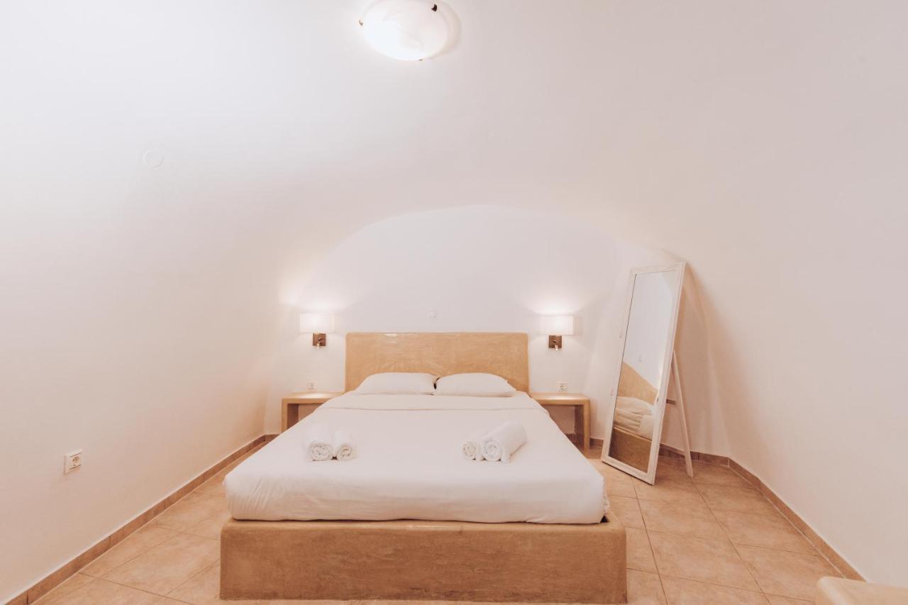 Gemini Cave Villa