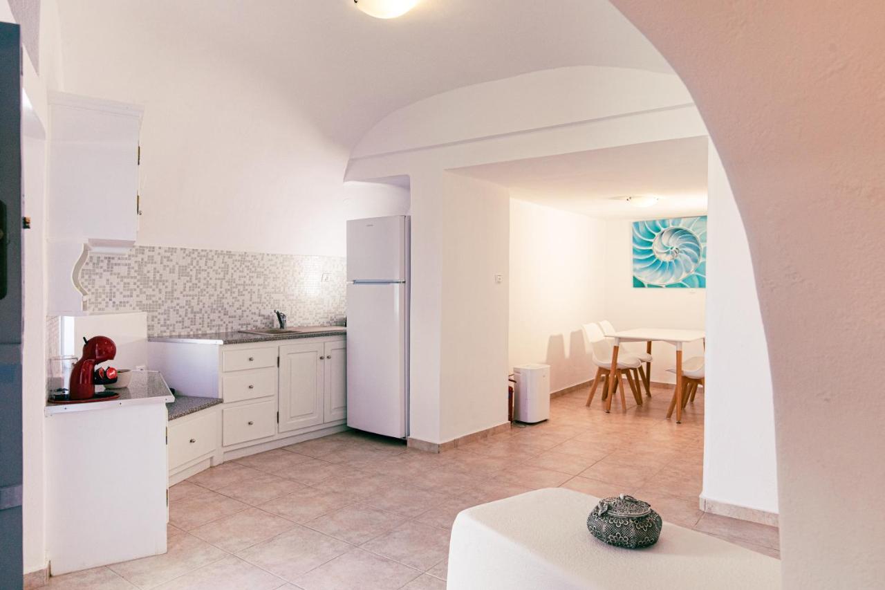Villa Gemini Cave *