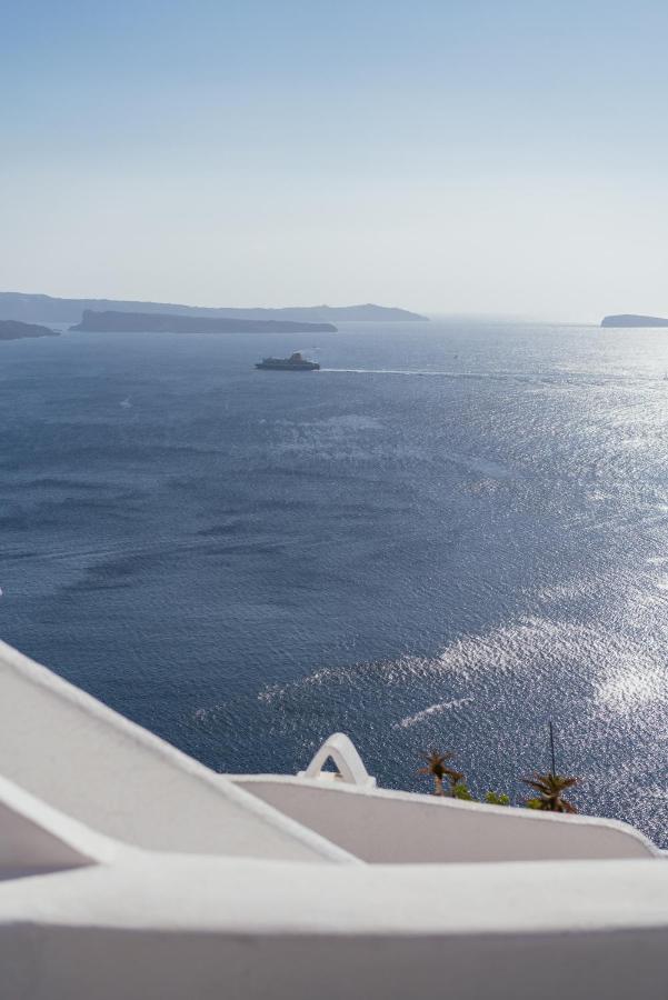 Aspa Caves Oia (Santorini)