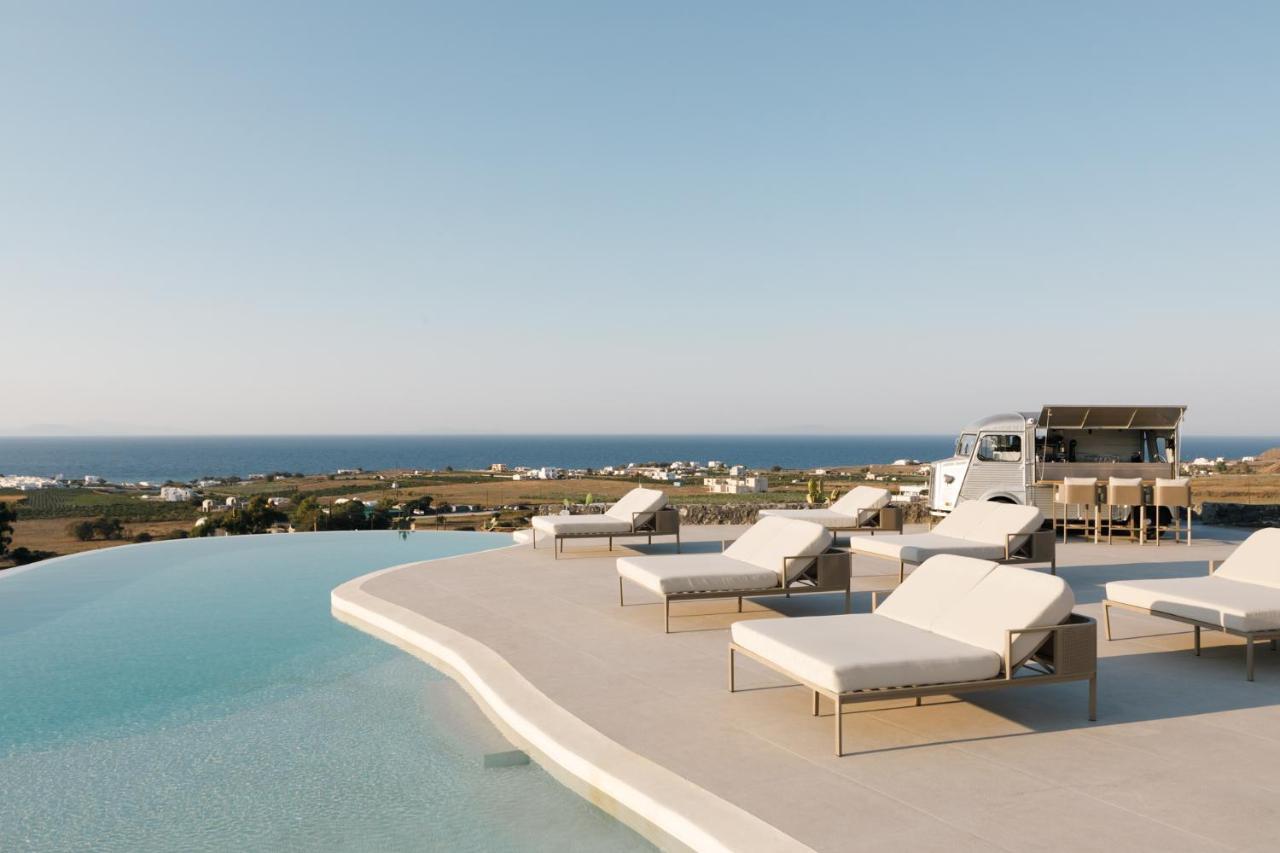 Elysian Retreat * Oia (Santorini)