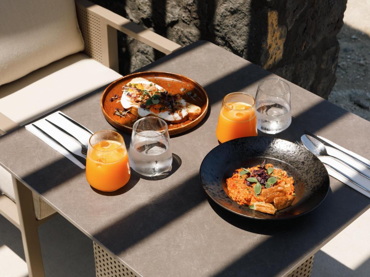 Elysian Retreat Hotel *