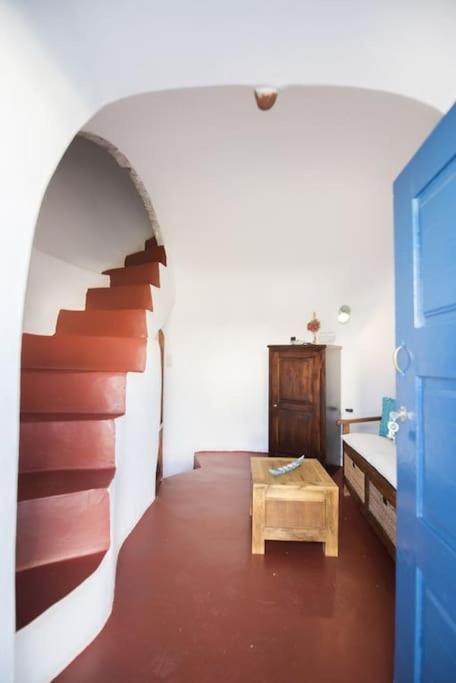 Apartment Lioyerma Windmill With Outdoor Hot Tub