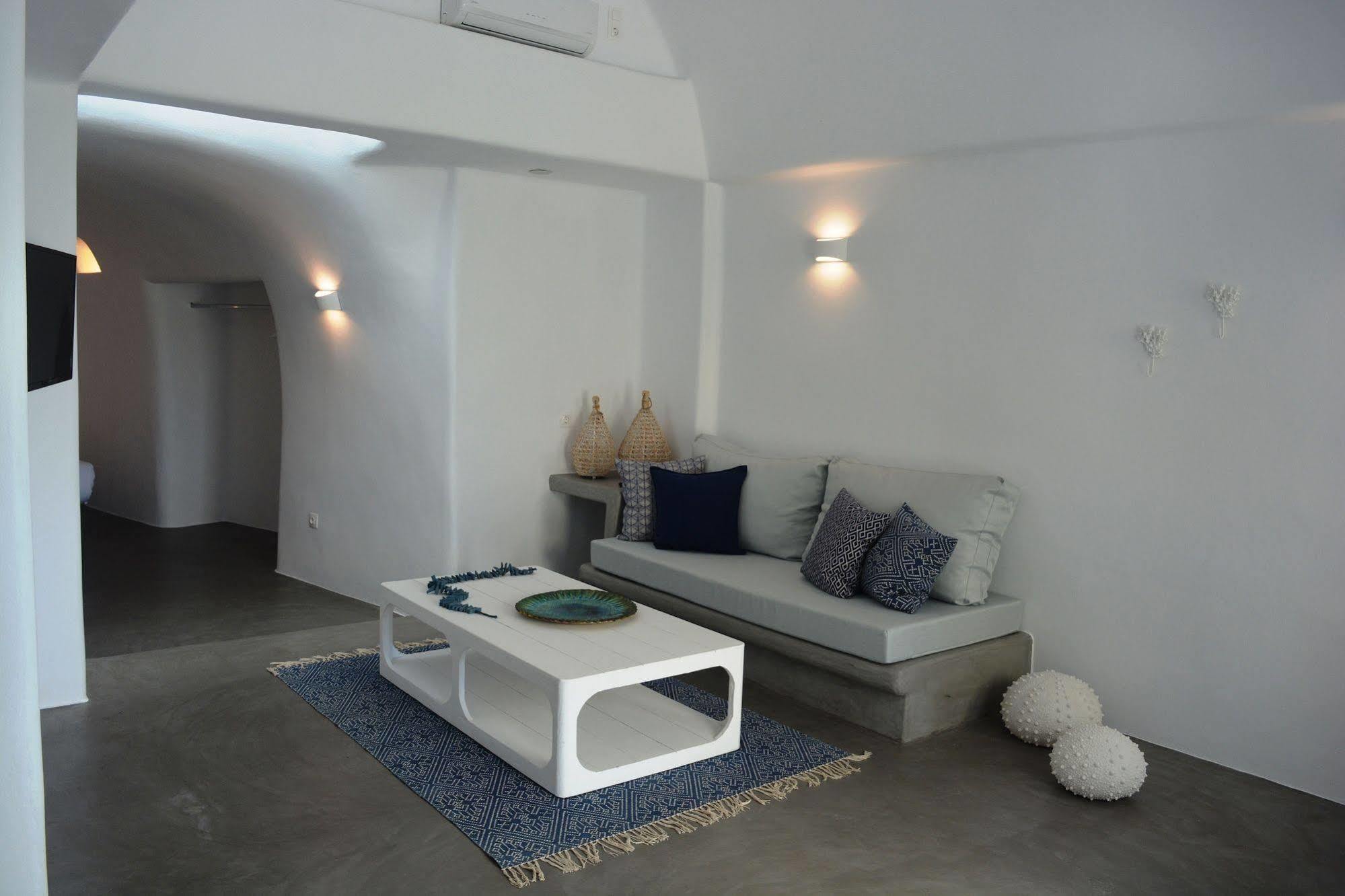 Villa Elysian Santorini *