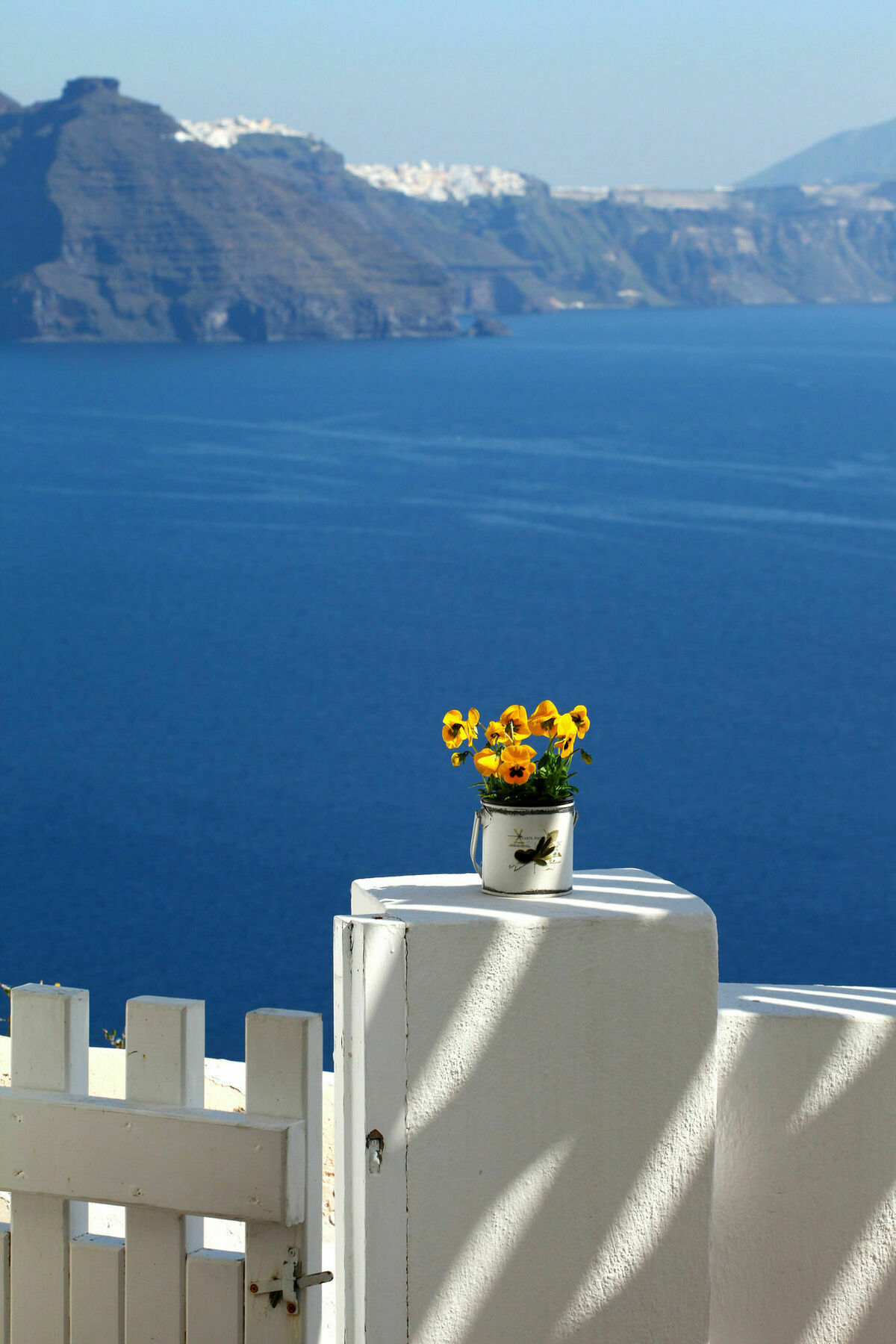 Menias Cave House Oia (Santorini)