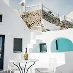 Chelidonia Luxury Suites