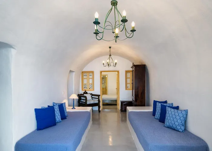 Danai House