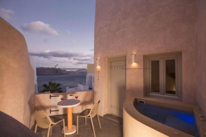 The Dream Hotel Oia (Santorini)