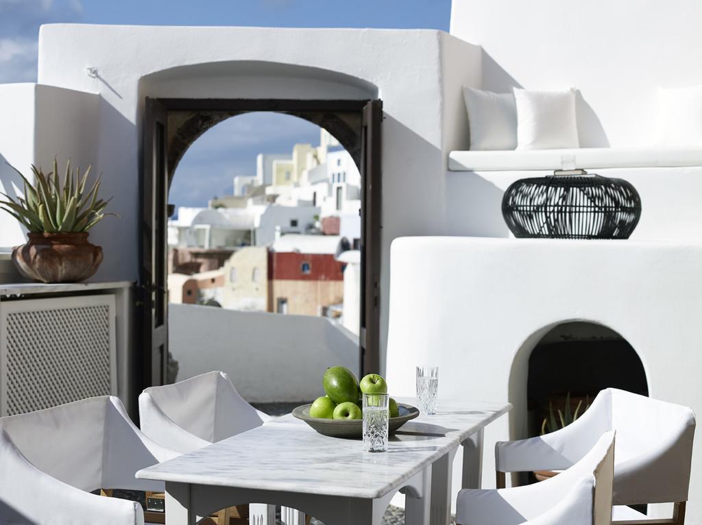 1864 The Sea Captain's House Villa Oia (Santorini)