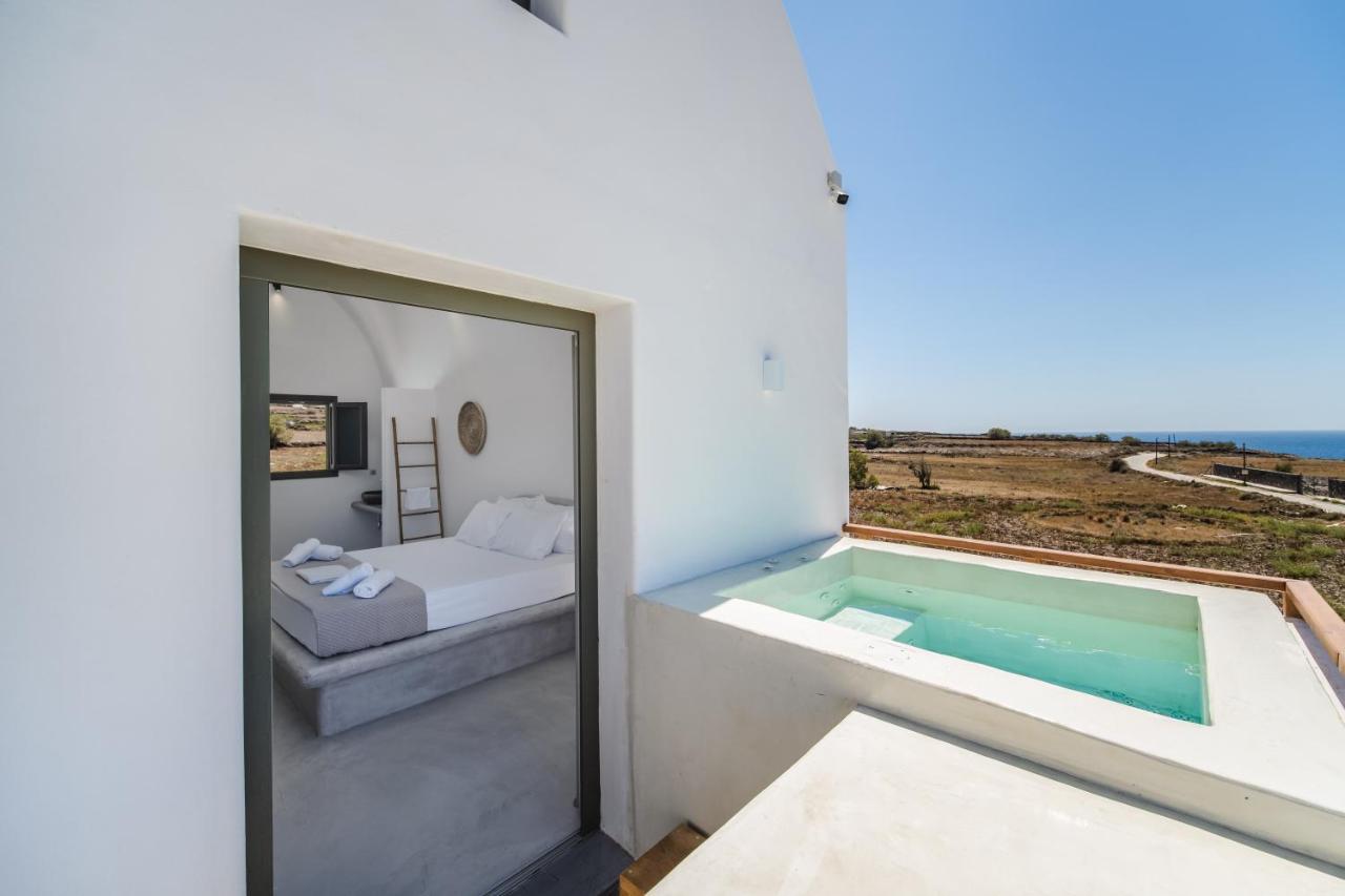 Amethyst Luxury 3* Oia (Santorini)