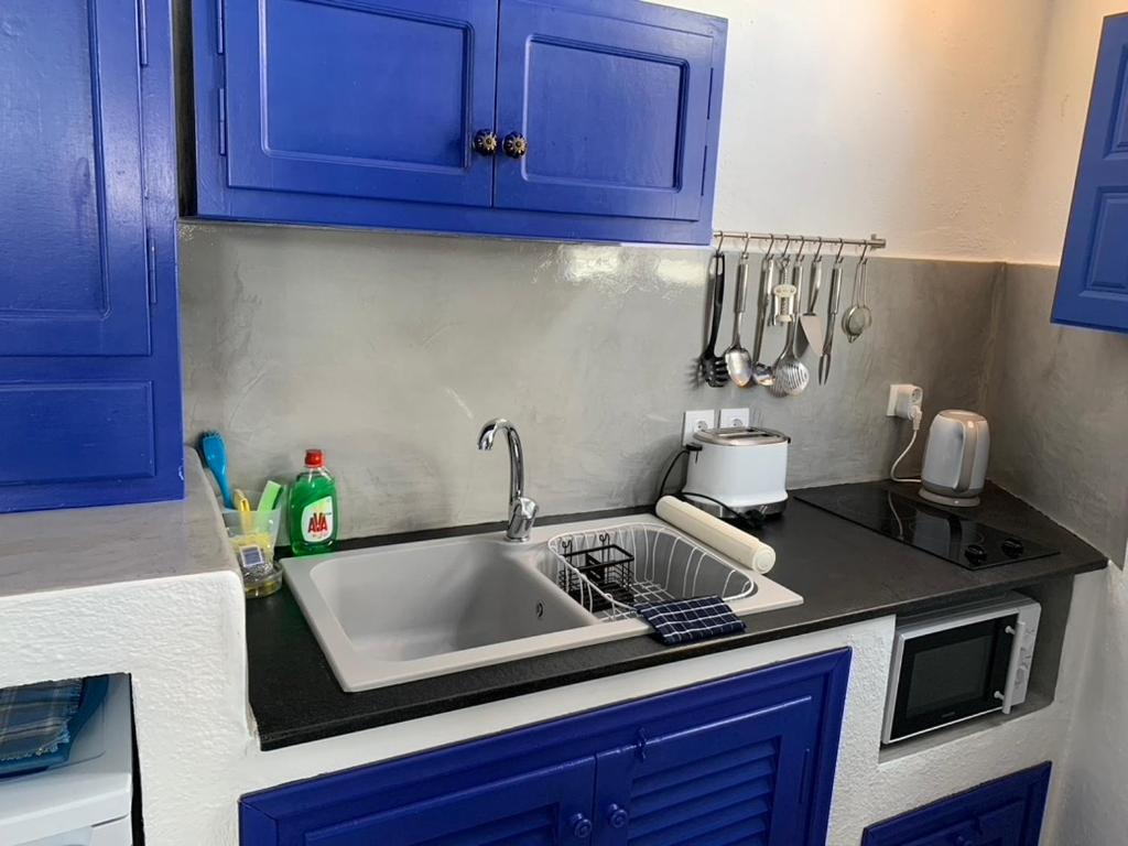 Ifestio 3* Oia (Santorini)