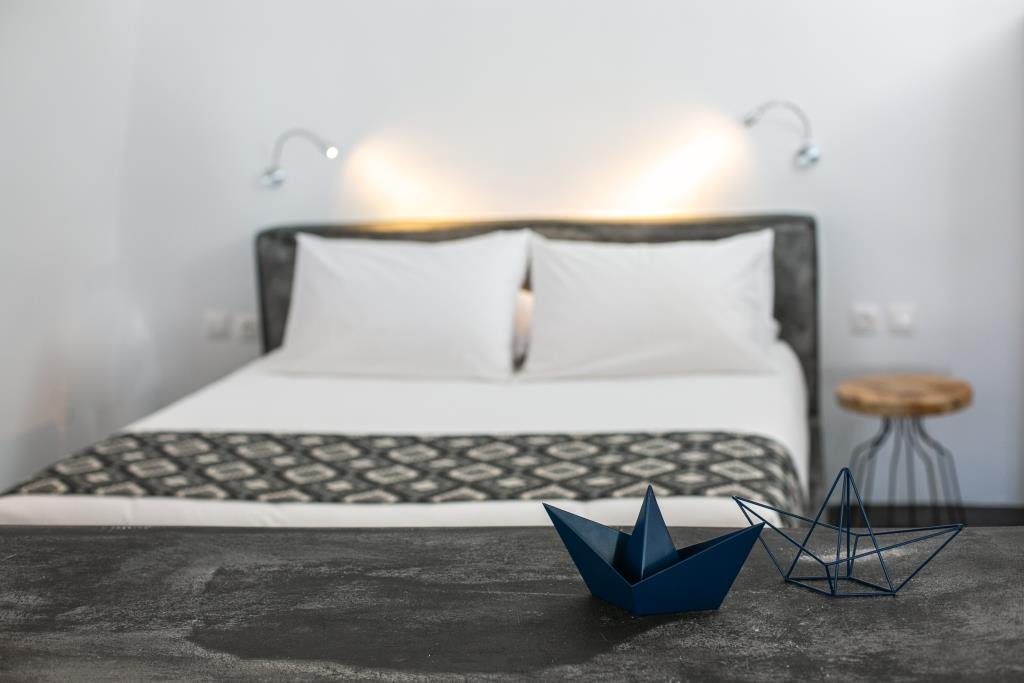 Elysian Santorini Hotel 3*