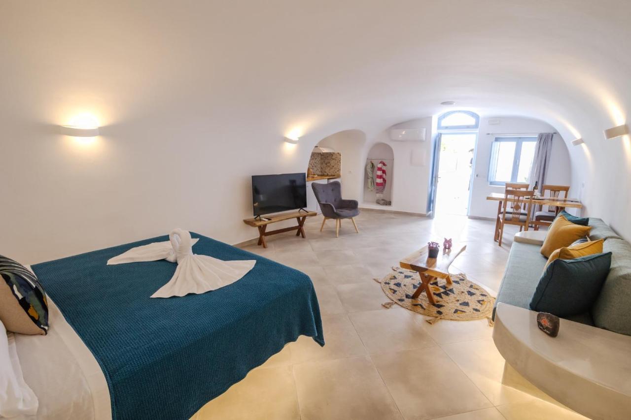 Sunborn Apartment Oia (Santorini)