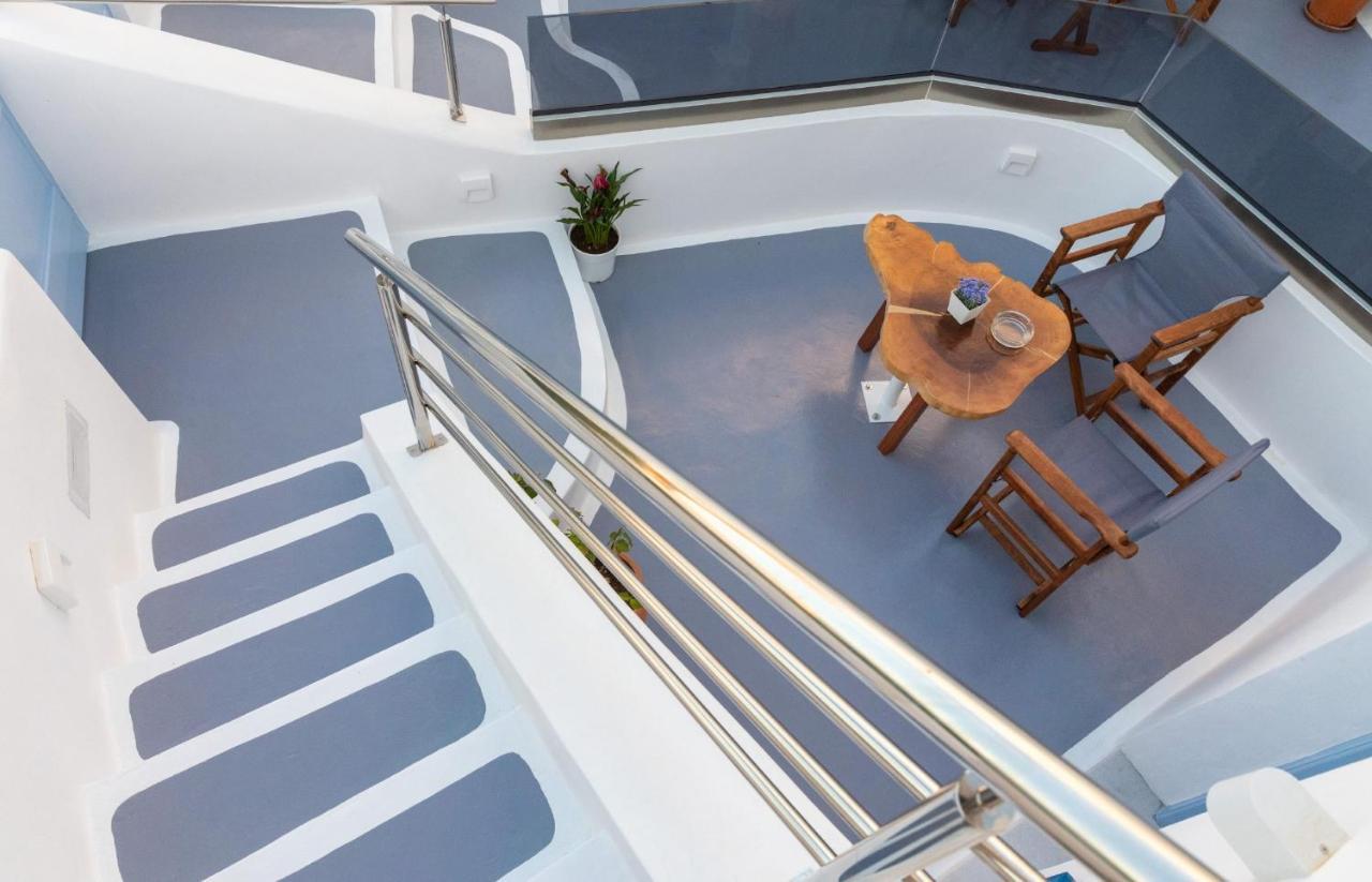 Sunborn * Oia (Santorini)