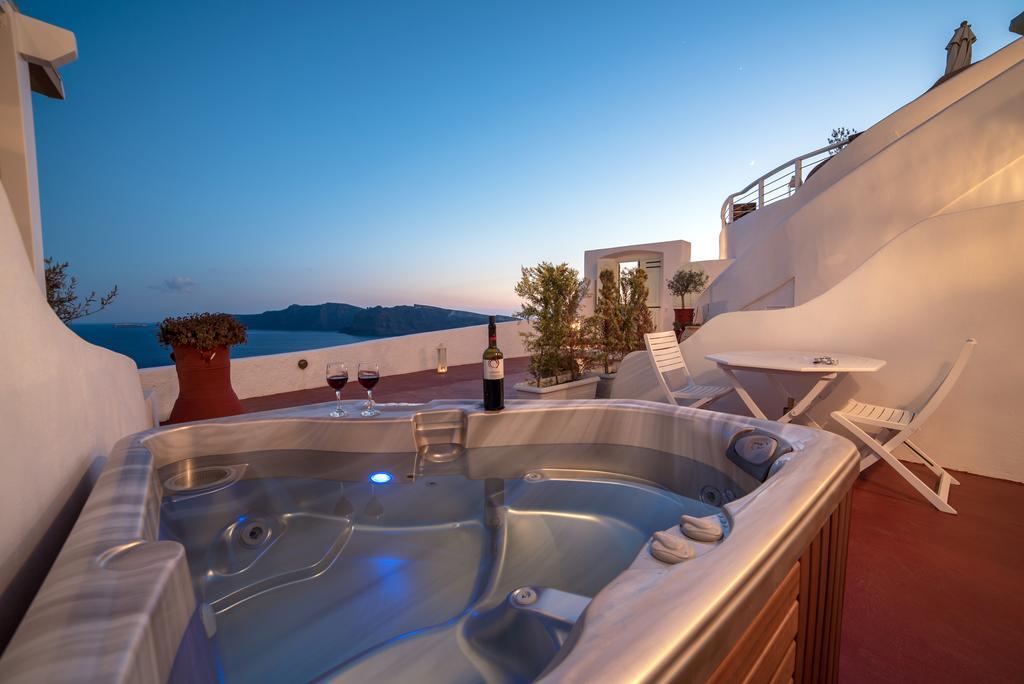Cave Aparthotel