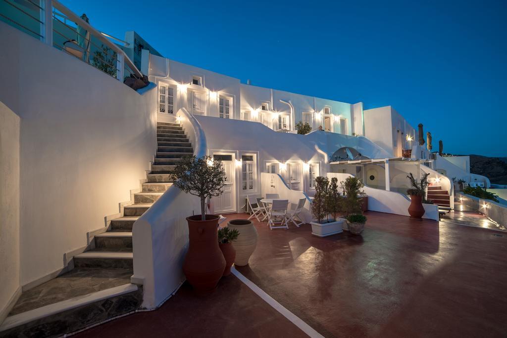 Cave Aparthotel 3*