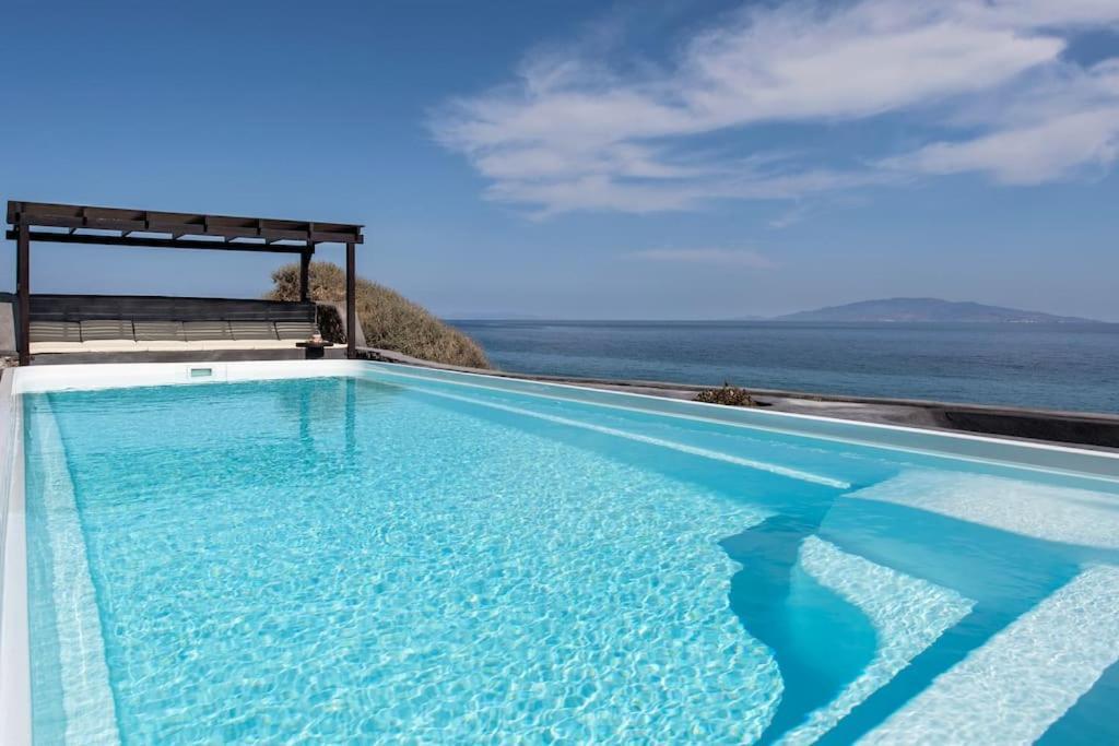 Villa Ramni House: Private With Pool By The Sea