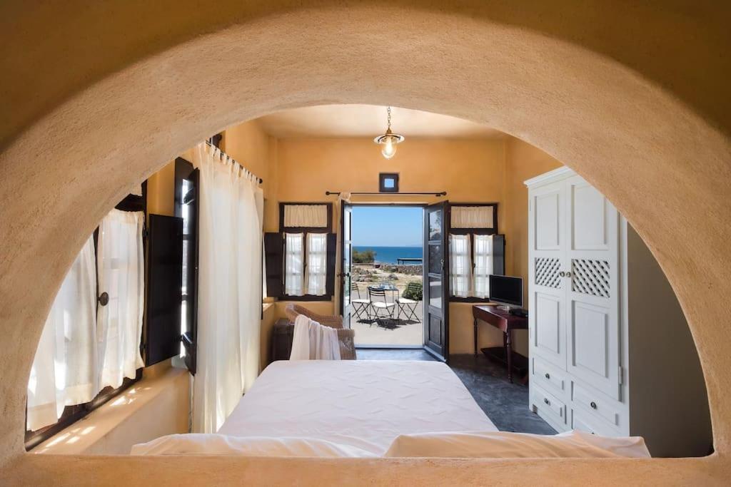 Ramni House: Private With Pool By The Sea