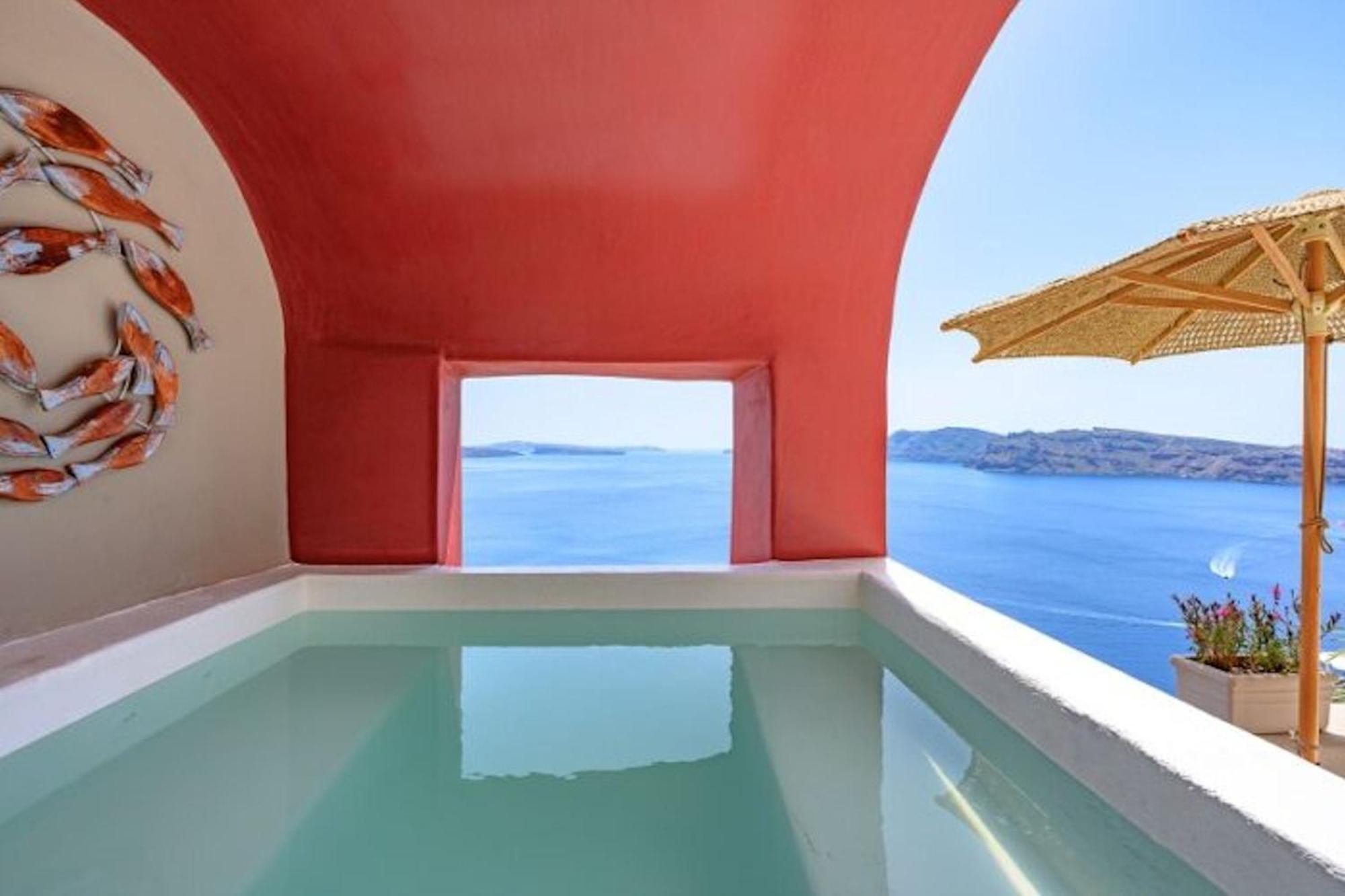 Stunning Santorini 1 Bedroom Indiana Private Heated Plunge Pool Amazing Caldera Sea Views *