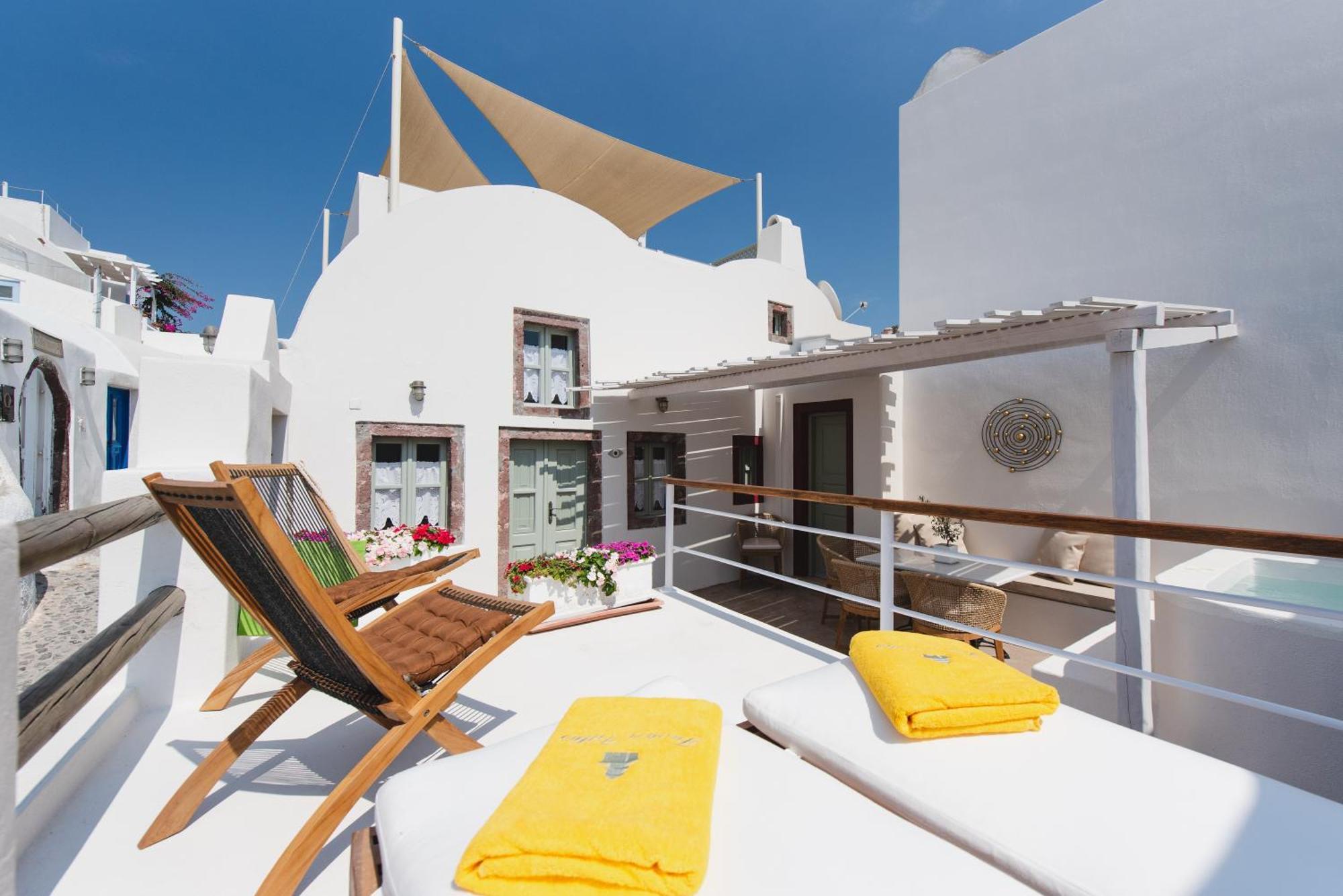 Fanari Hotel Oia (Santorini)