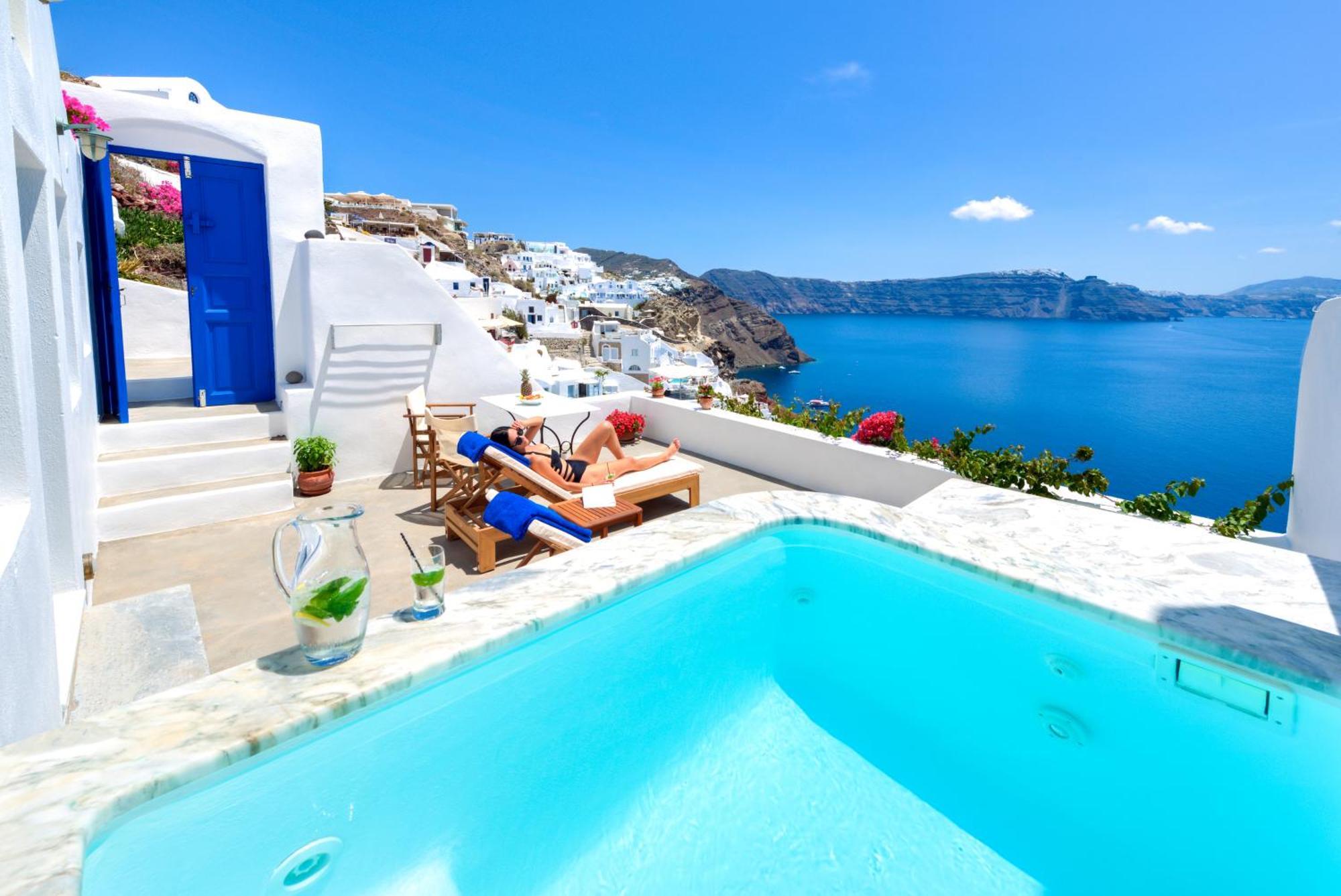 Chelidonia Luxury