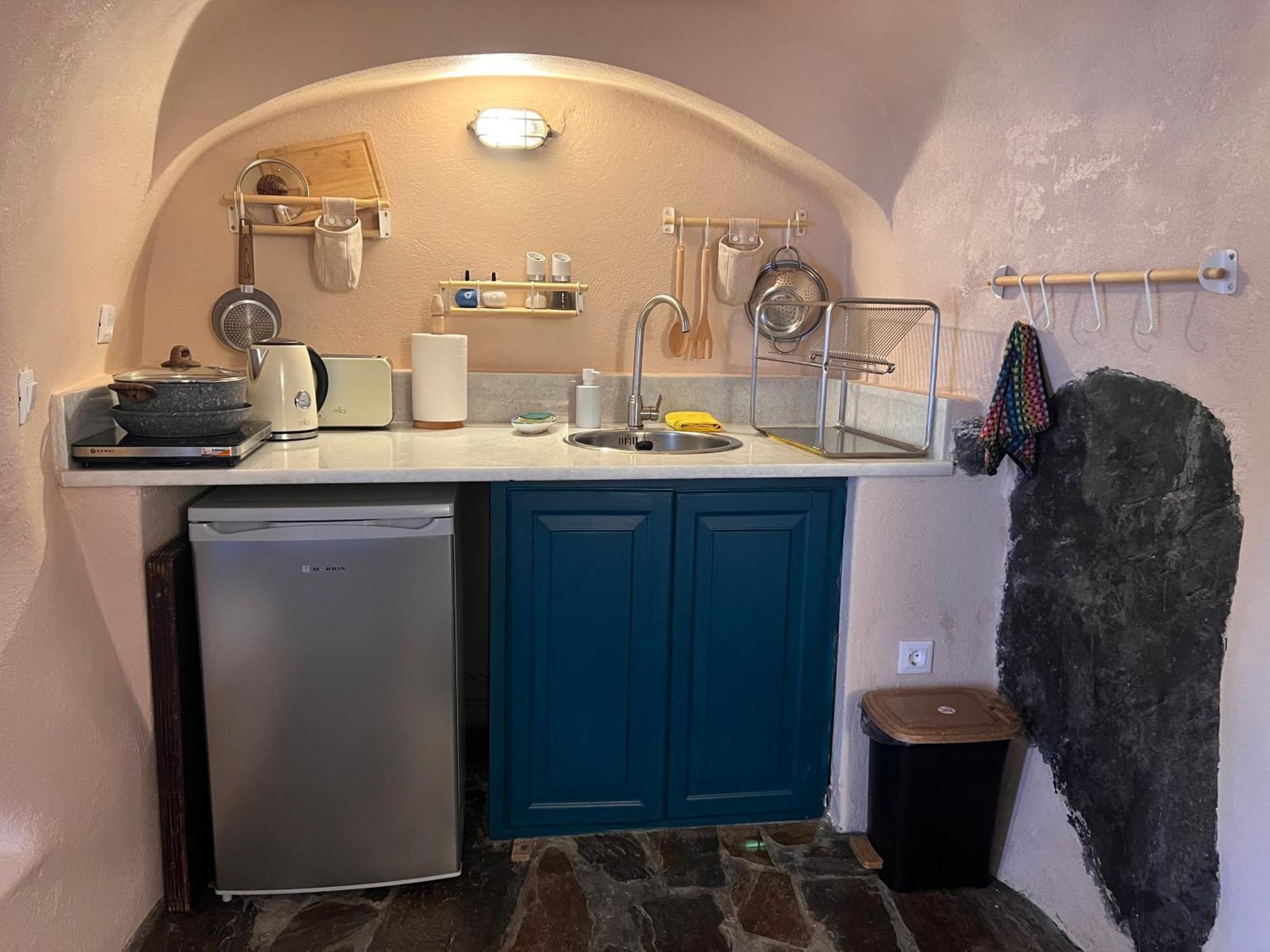 Vineyart Homes * Oia (Santorini)