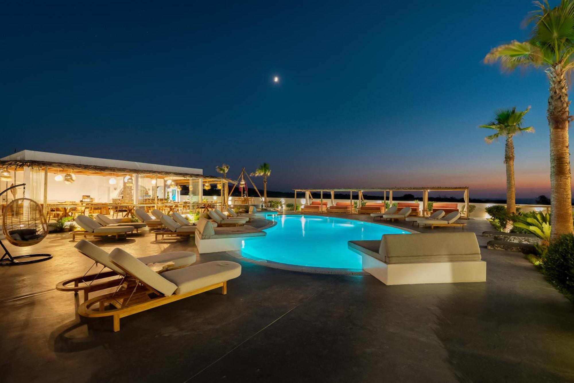 Amethyst Luxury Hotel