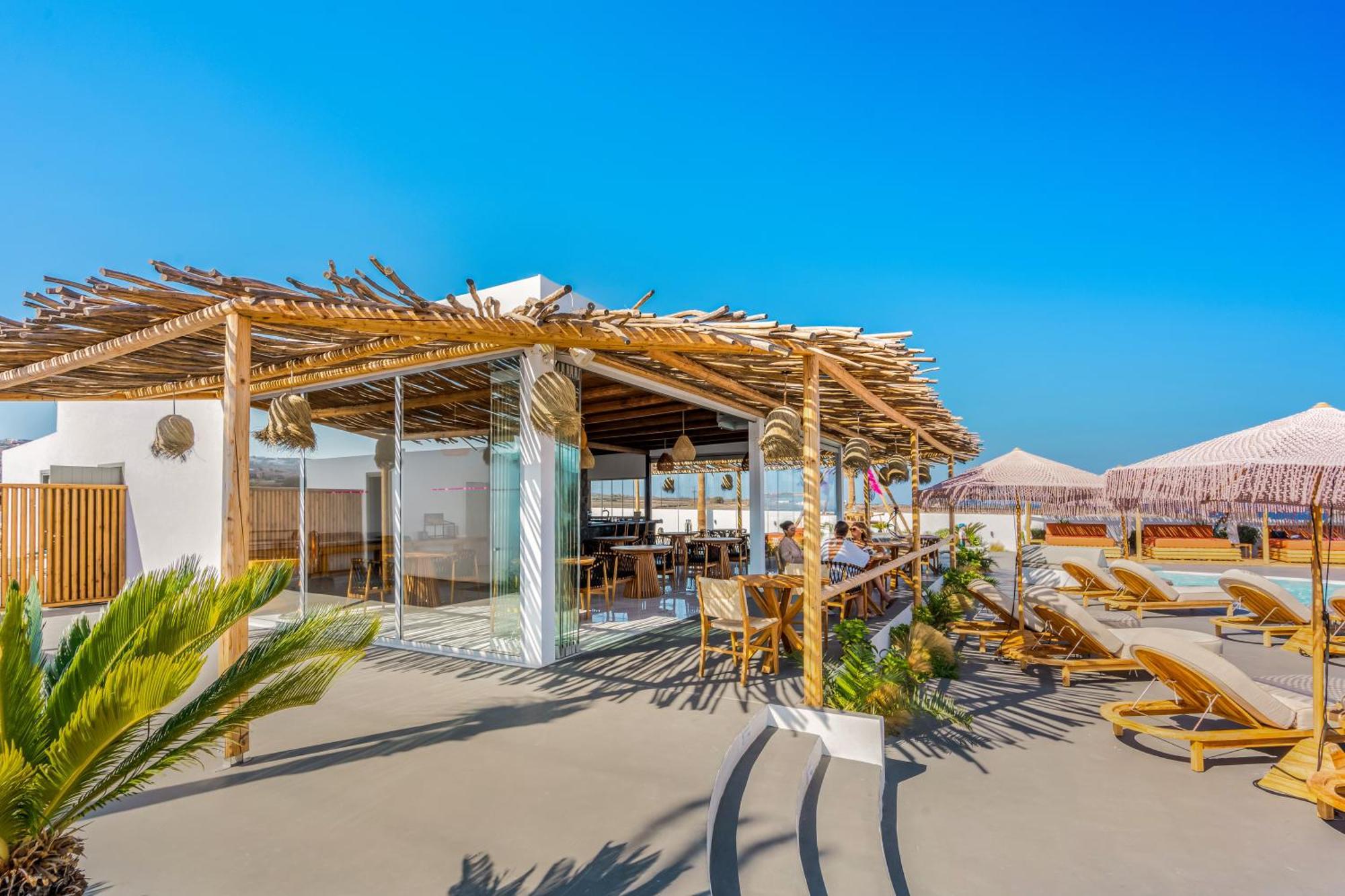 Amethyst Luxury Oia (Santorini)