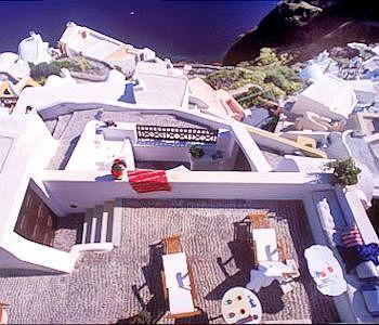 1864 The Sea Captain's House Oia (Santorini)