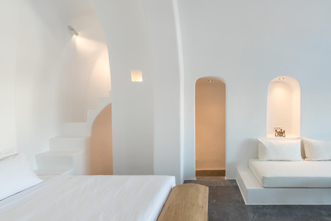 Chelidonia Luxury 4* Oia (Santorini)