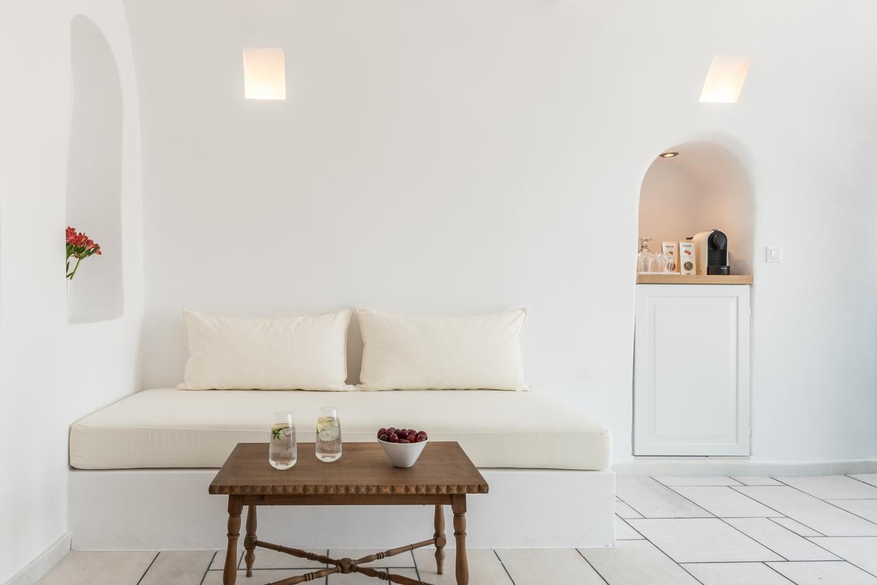 Chelidonia Luxury 4* Oia (Santorini)