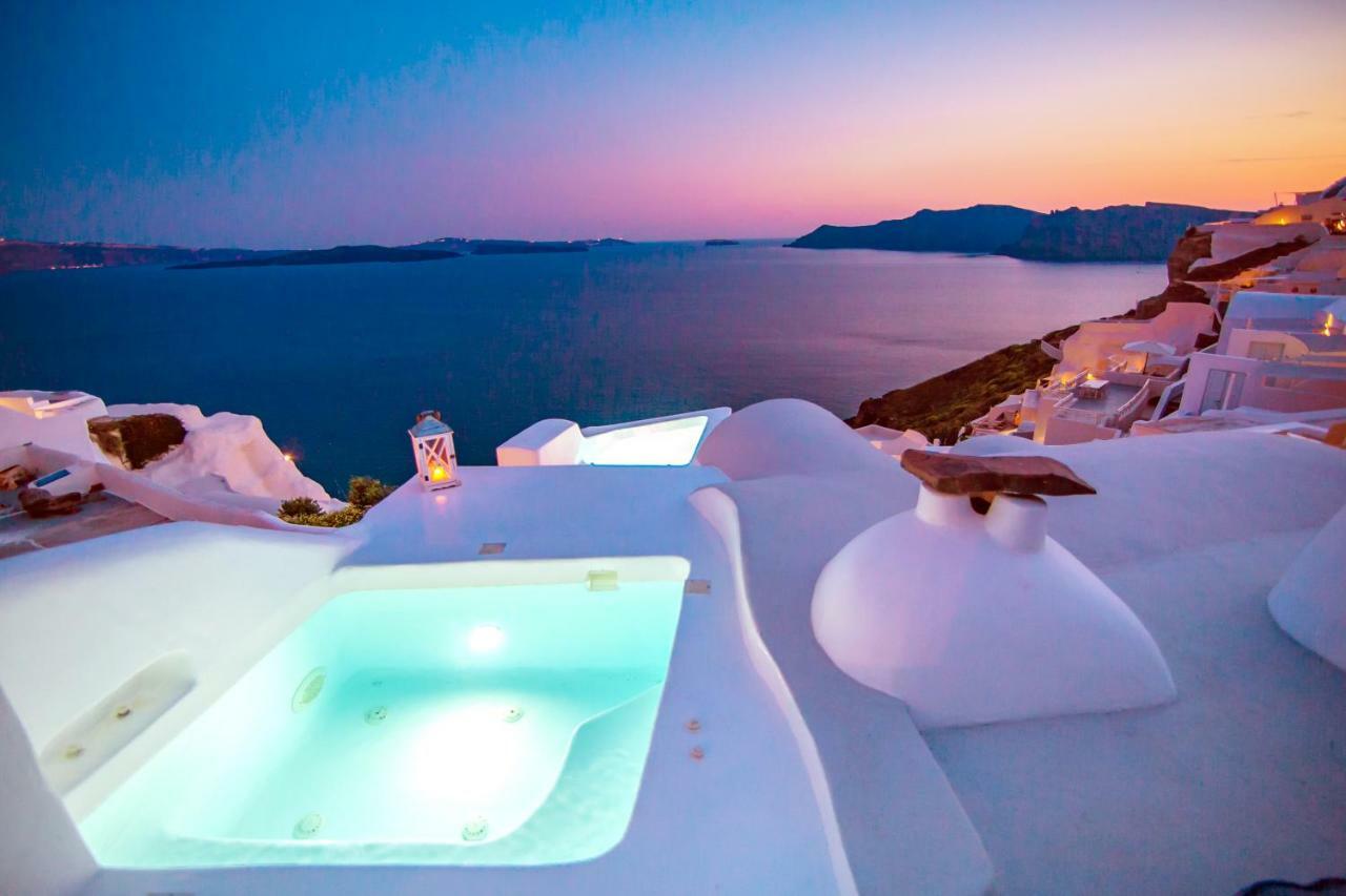 Onar - Onar Collection * Oia (Santorini)