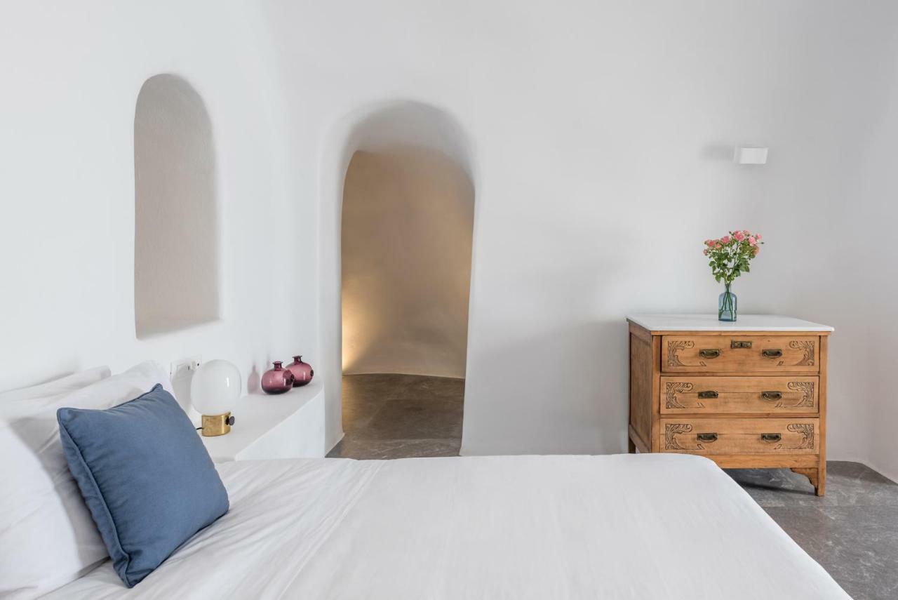 Chelidonia Luxury Hotel Oia (Santorini)