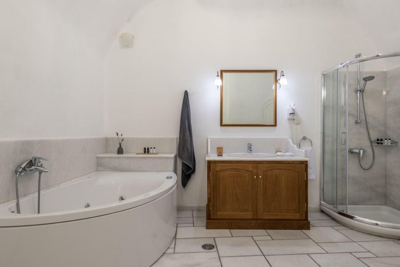 Chelidonia Luxury Hotel 4*