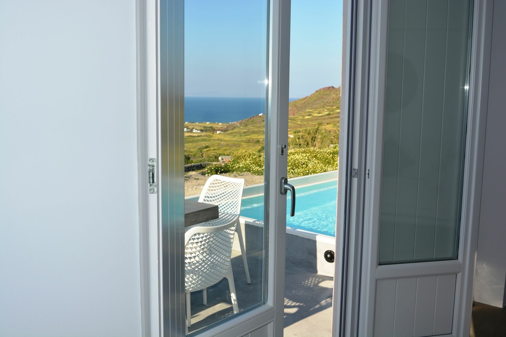 Elysian Santorini Oía