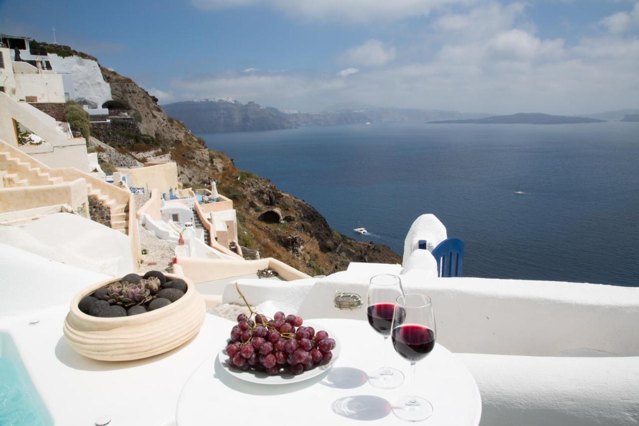 Holiday home Lava Caves Oia (Santorini)