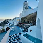 Blue Sky Cave House