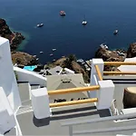 Lioyerma Cave Villa With Private Outdoor Hot Tub