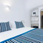Maregio Suites (Adults Only)