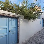 The Cave Complex By A Terre Cave Villas