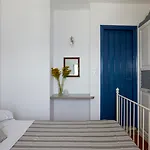 Allure Breeze Suites