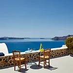 Allure Breeze Suites